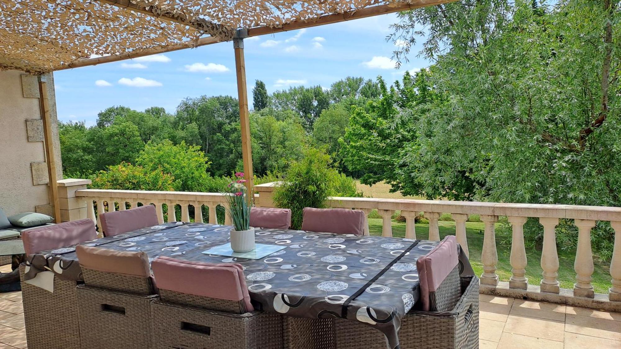 L'Ile Verte Chambre Avec Salle De Bain Privee Champagnac  Exterior photo